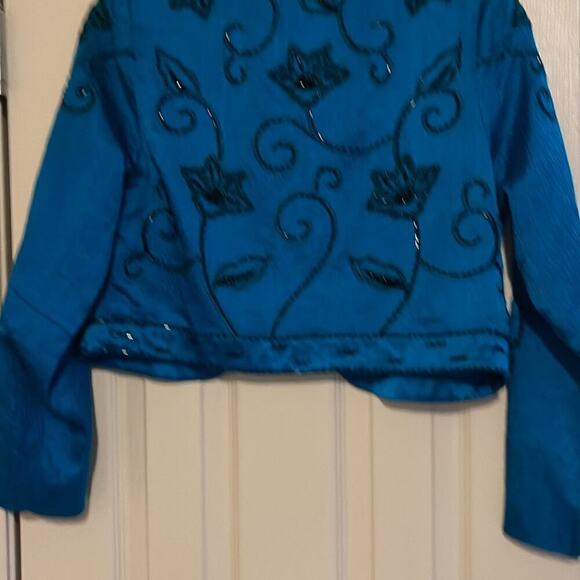 Jacket beaded teal be elegantnt or dress down with jeans teal with blk jet bead - Picture 3 of 4